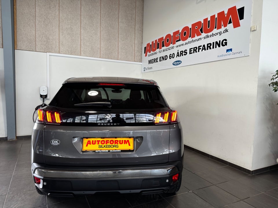 Peugeot 3008 1,6 Hybrid Allure Pack EAT8 Van 5d