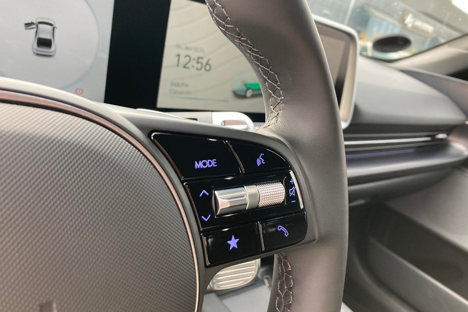 Hyundai Ioniq 6 77 Essential 4d