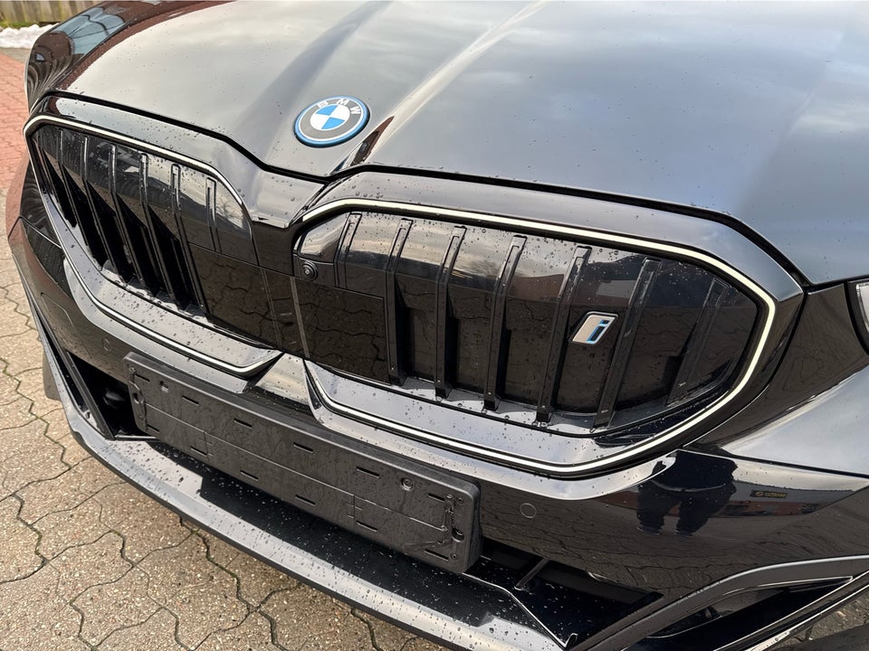 BMW i5 eDrive40 Touring M-Sport Pro 5d