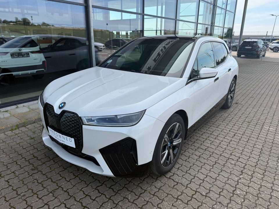 BMW iX xDrive50 Supercharged Sport 5d