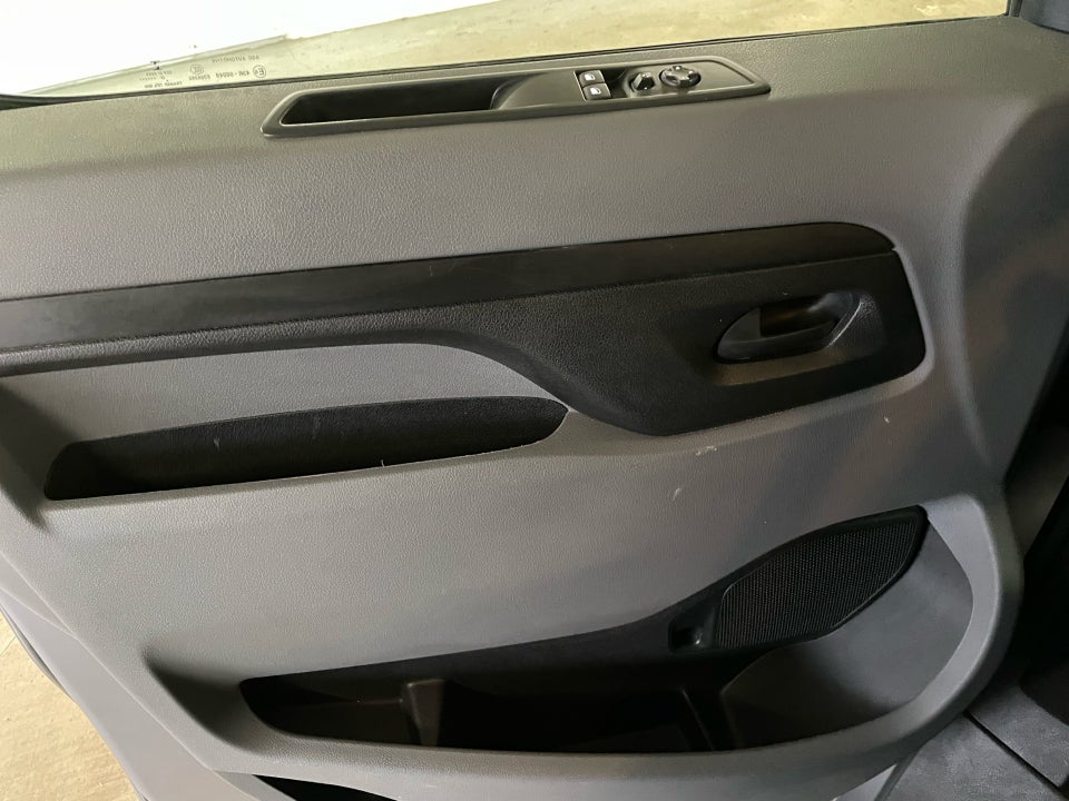 Peugeot Expert 2,0 BlueHDi 122 L3 Premium EAT8 Van
