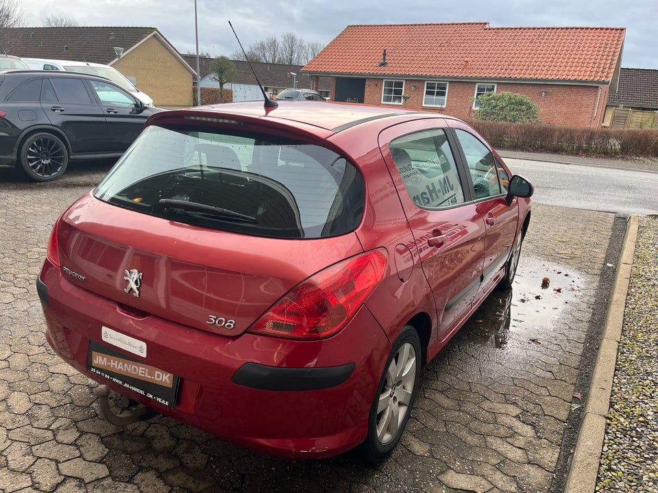 Peugeot 308 1,6 HDi 90 Comfort 5d