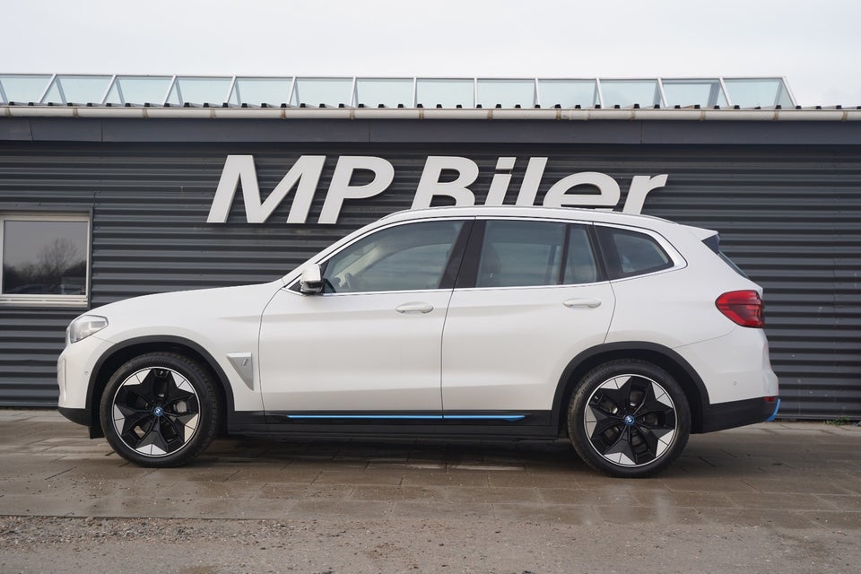 BMW iX3 Charged Impressive 5d