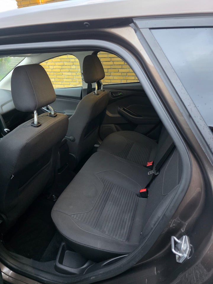 Ford Focus 1,0 SCTi 125 Titanium stc. 5d