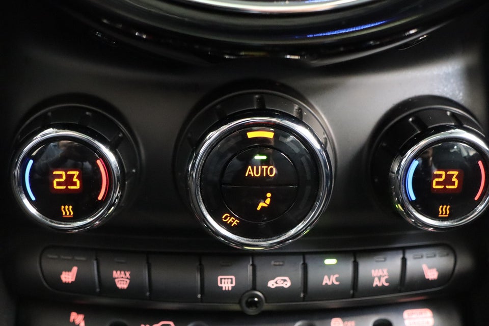 MINI Cooper SE Camden Edition 3d