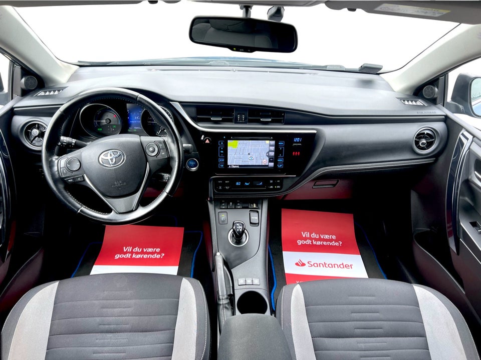 Toyota Auris 1,8 Hybrid H2 Comfort Touring Sports CVT 5d