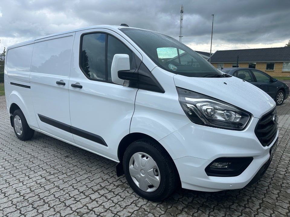 Ford Transit Custom 300 L2 2,0 TDCi 130 Trail