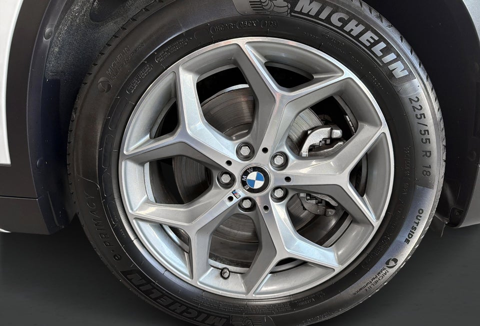 BMW X1 2,0 sDrive20d Advantage 5d