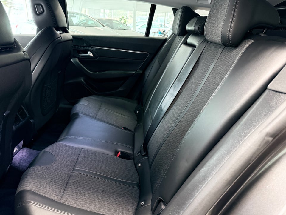 Peugeot 508 1,6 Hybrid Allure Pack SW EAT8 5d
