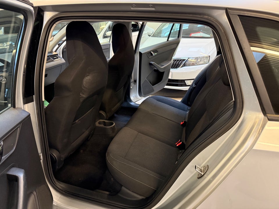 Skoda Rapid 1,2 TSi 105 Ambition Tivoli 5d