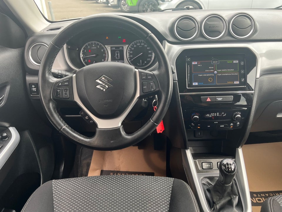 Suzuki Vitara 1,6 Active 5d