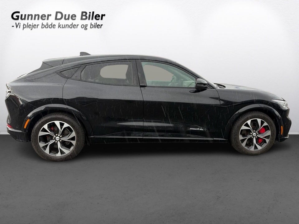 Ford Mustang Mach-E 91 Extended Range AWD 5d