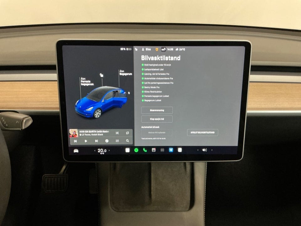 Tesla Model Y Long Range AWD 5d