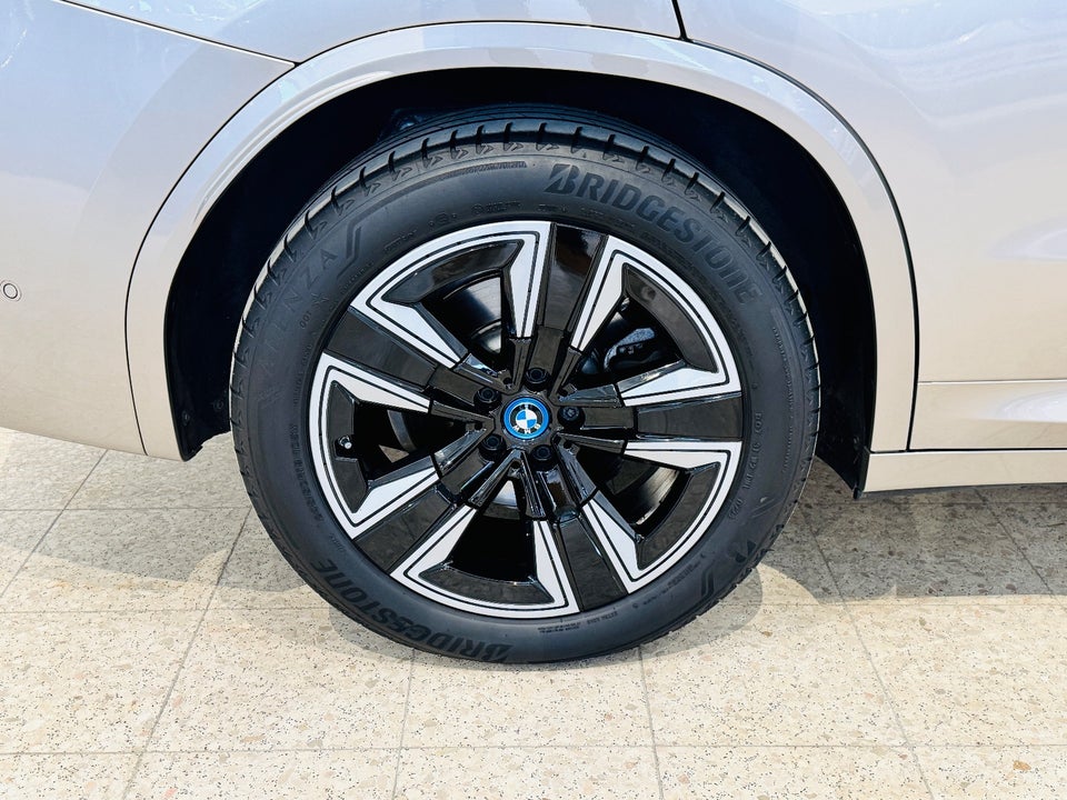 BMW iX3 Charged M-Sport 5d