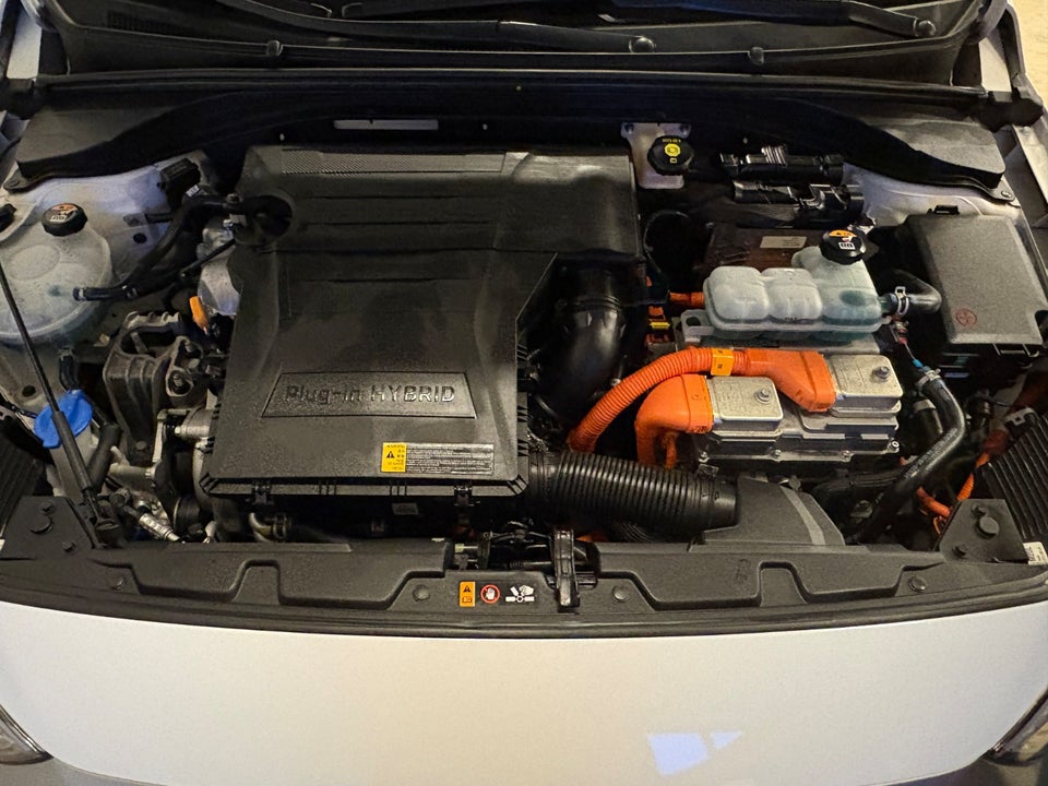 Hyundai Ioniq 1,6 PHEV Trend DCT 5d