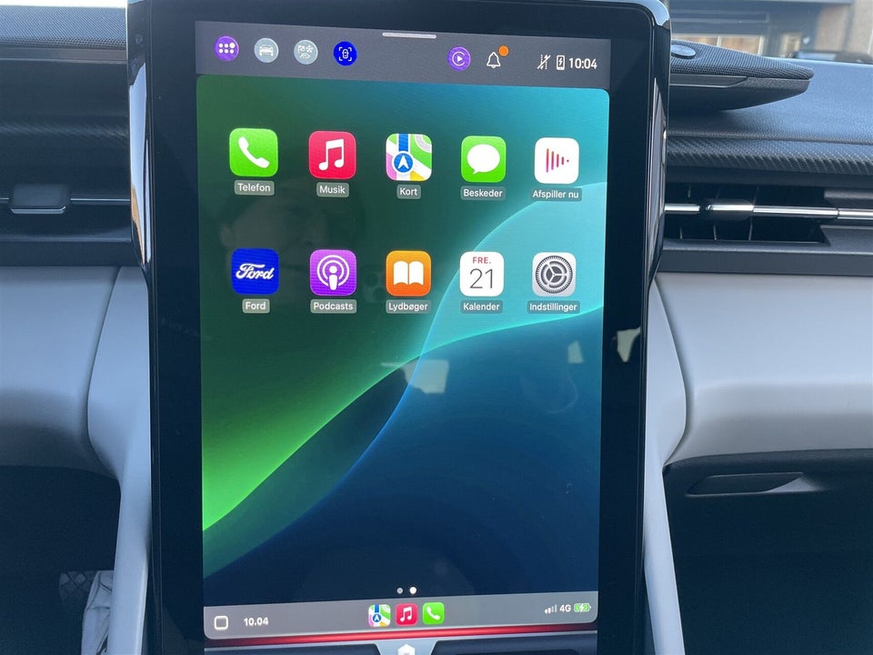 Ford Explorer 82 Premium Extended Range 5d