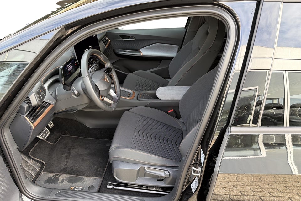 Cupra Born 77 Pasión 5d