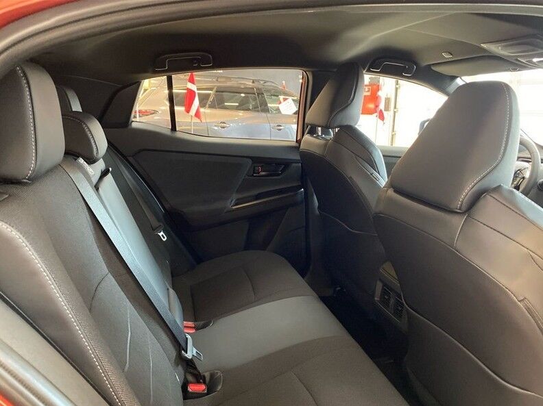Toyota C-HR+ 77 Active 5d