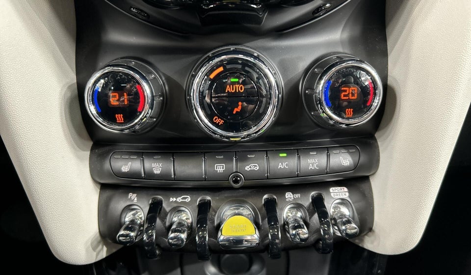 MINI Cooper SE Camden Edition 3d