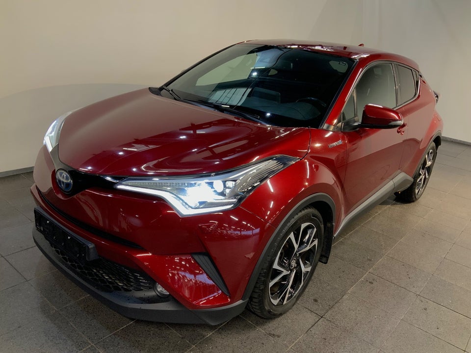 Toyota C-HR 1,8 Hybrid Premium Selected CVT 5d