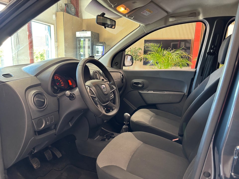 Dacia Lodgy 1,3 TCe 100 Streetway 7prs 5d