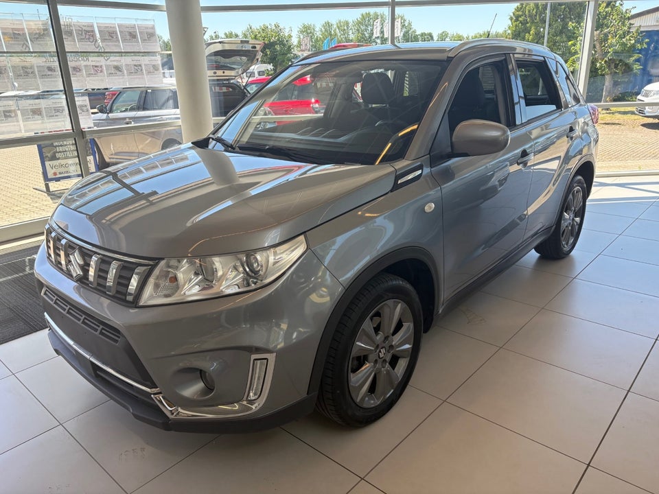 Suzuki Vitara 1,0 Boosterjet Active aut. 5d