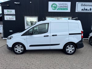 Ford Transit Courier, modelår 2023, 76,000 km