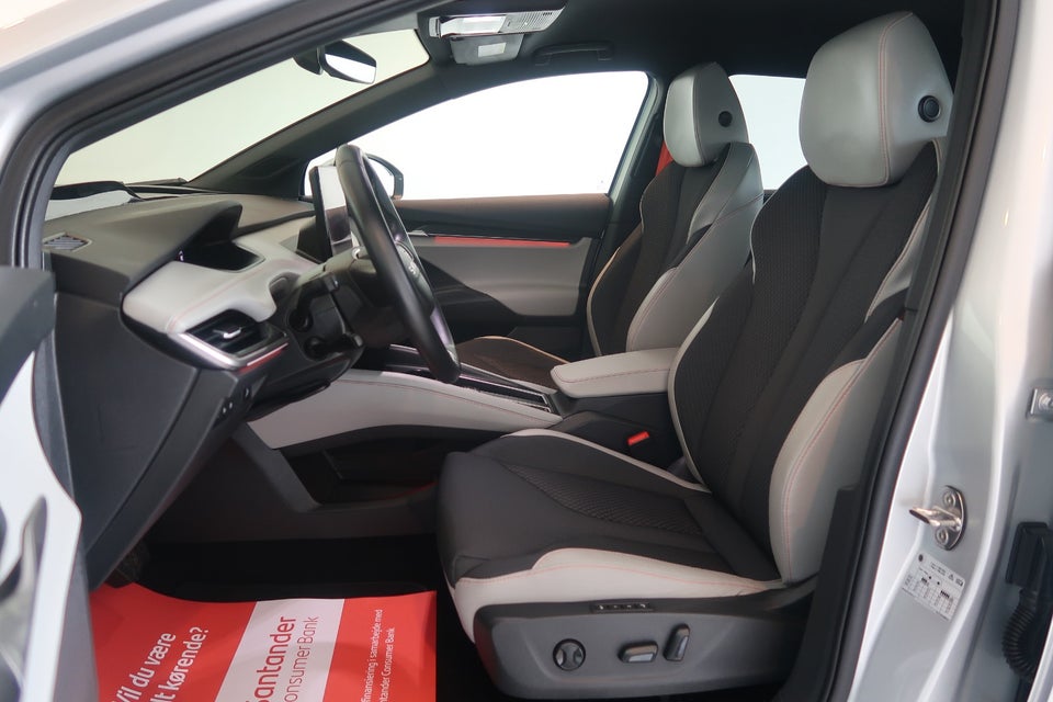 Skoda Elroq 85 iV Lodge Advanced 5d