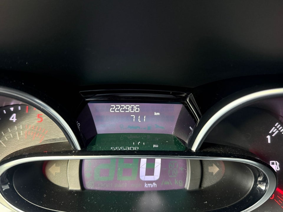 Renault Clio IV 1,5 dCi 90 Zen 5d