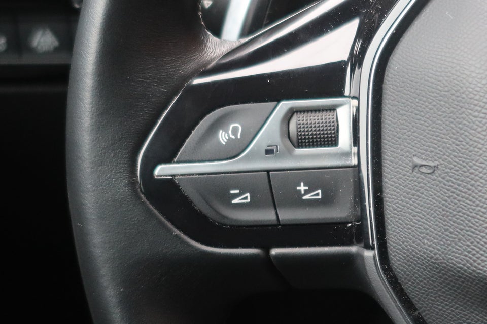 Peugeot 508 1,5 BlueHDi 130 Allure Pack SW EAT8 5d