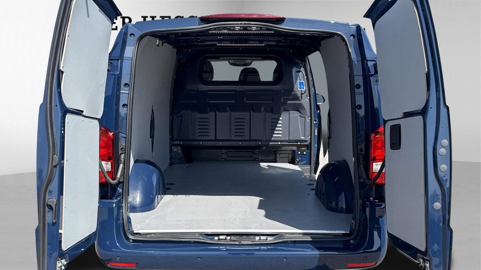 Mercedes Vito 114 2,0 CDi Kassevogn aut. XL RWD