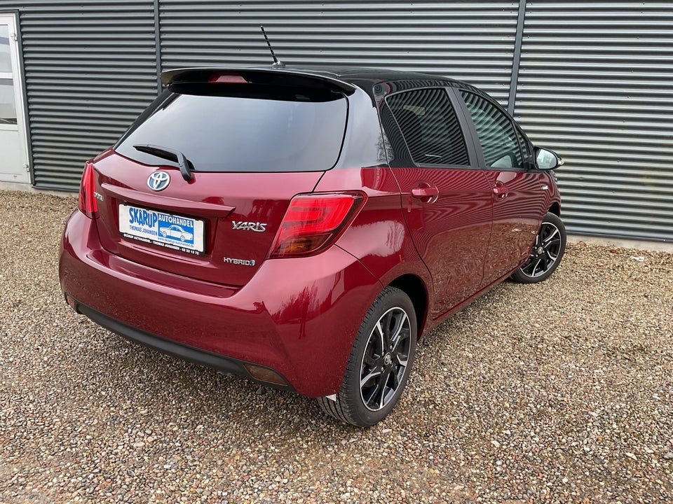 Toyota Yaris 1,5 Hybrid H2 Style e-CVT 5d