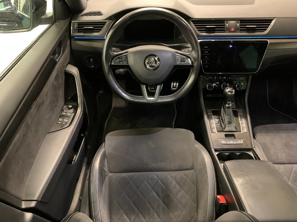Skoda Superb 1,4 TSi iV Sportline Combi DSG 5d