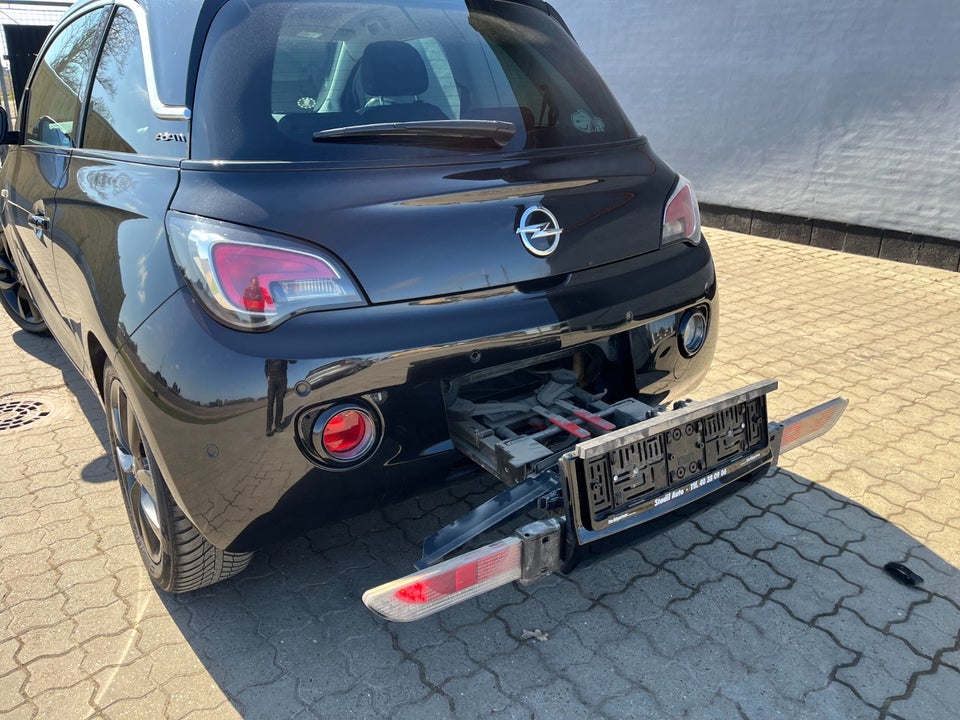 Opel Adam 1,0 T 115 Rocks 3d