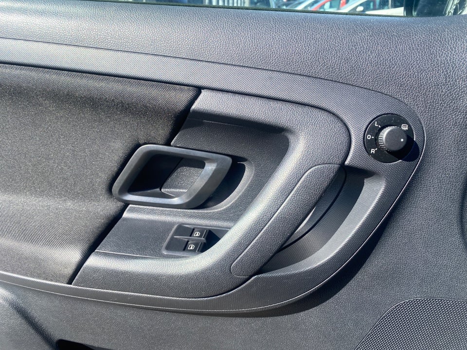 Skoda Fabia 1,2 TSi 86 Ambiente 5d