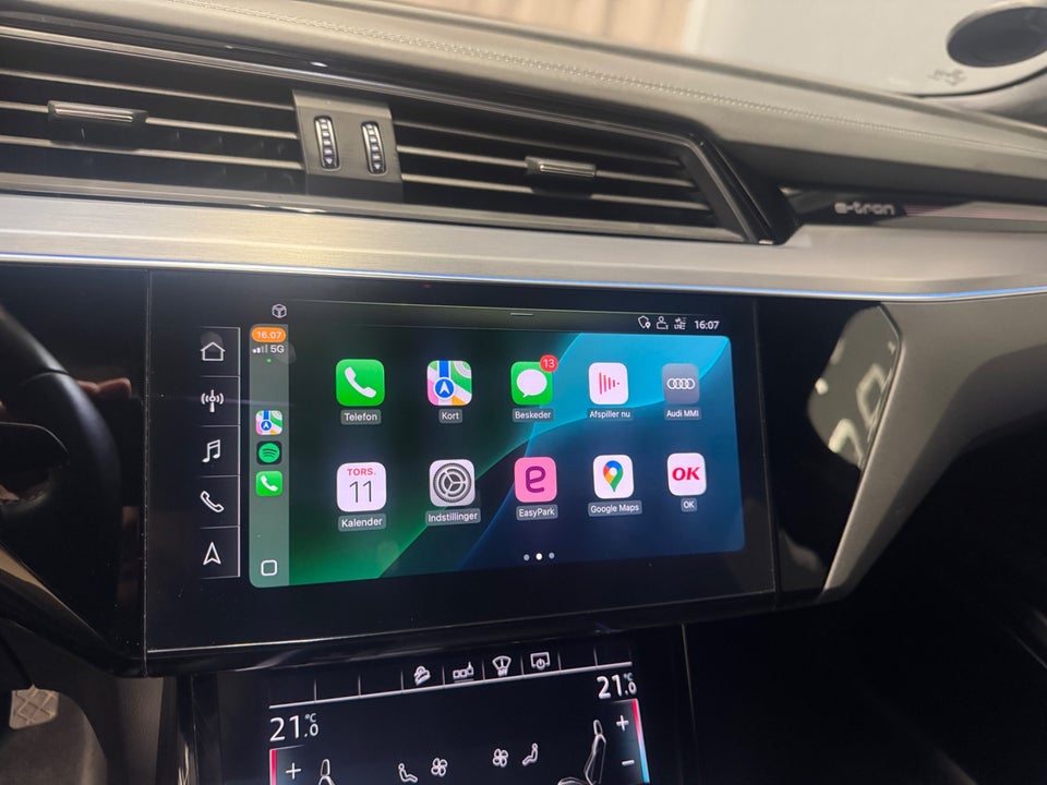 Audi e-tron 55 S-line Sportback quattro 5d