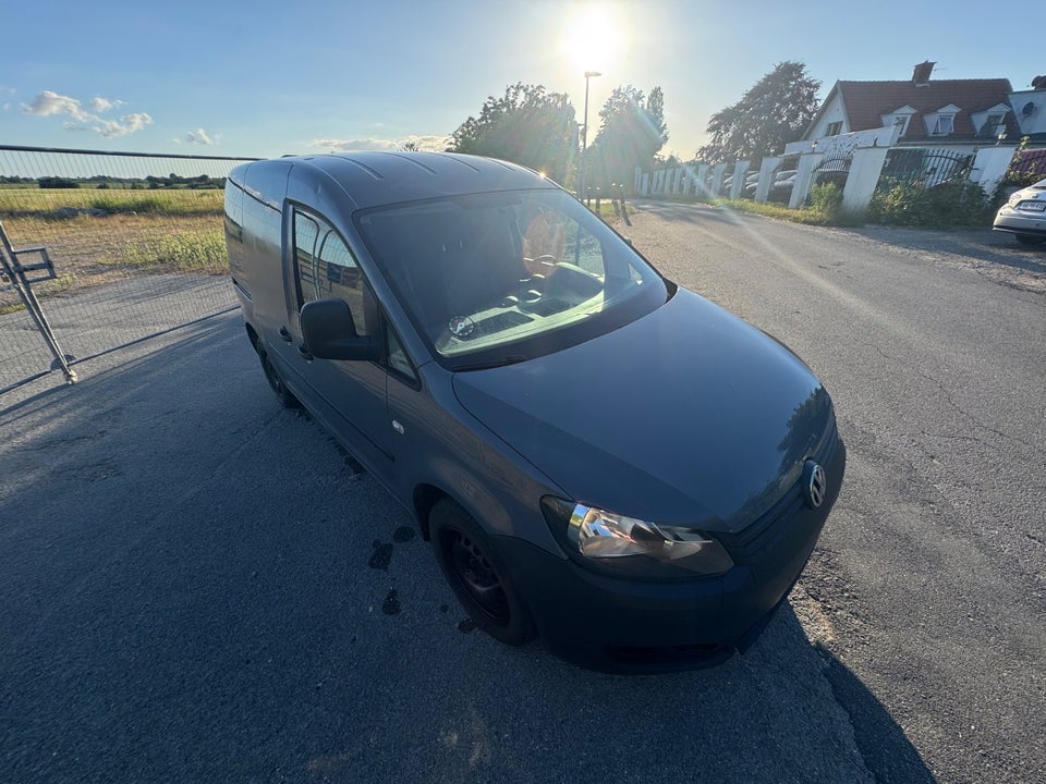 VW Caddy 1,6 TDi 75 Trendline BMT Van 4d