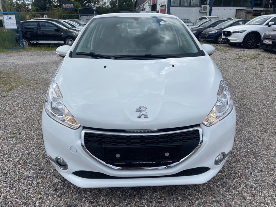 Peugeot 208 1,6 e-HDi 92 Active 5d