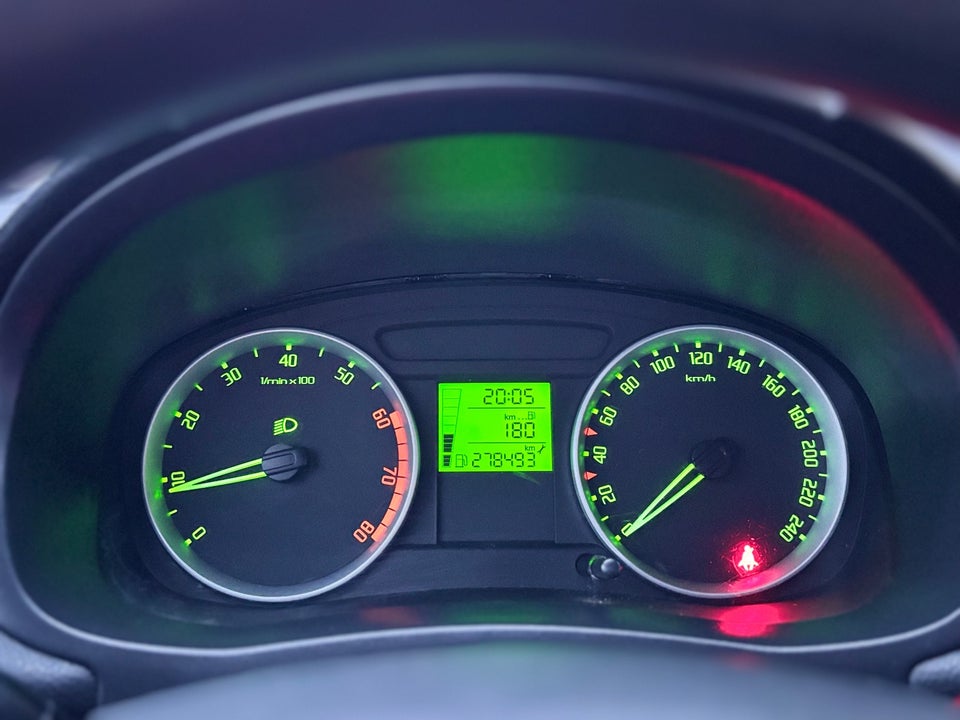 Skoda Roomster 1,2 12V Comfort 5d