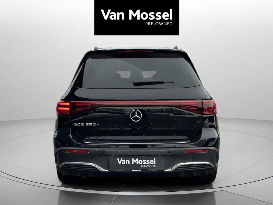 Mercedes EQB250+ AMG Edition 5d