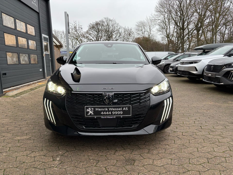 Peugeot 208 1,2 PureTech 100 Allure 5d