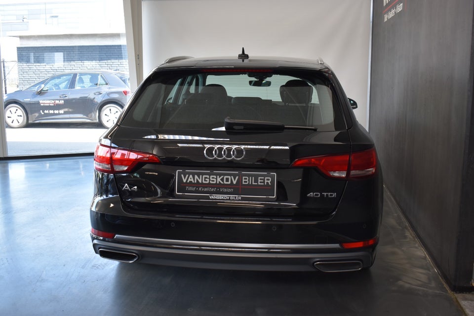 Audi A4 40 TDi Sport Avant S-tr. 5d