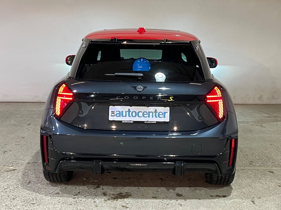 MINI Cooper SE JCW Trim XL 3d