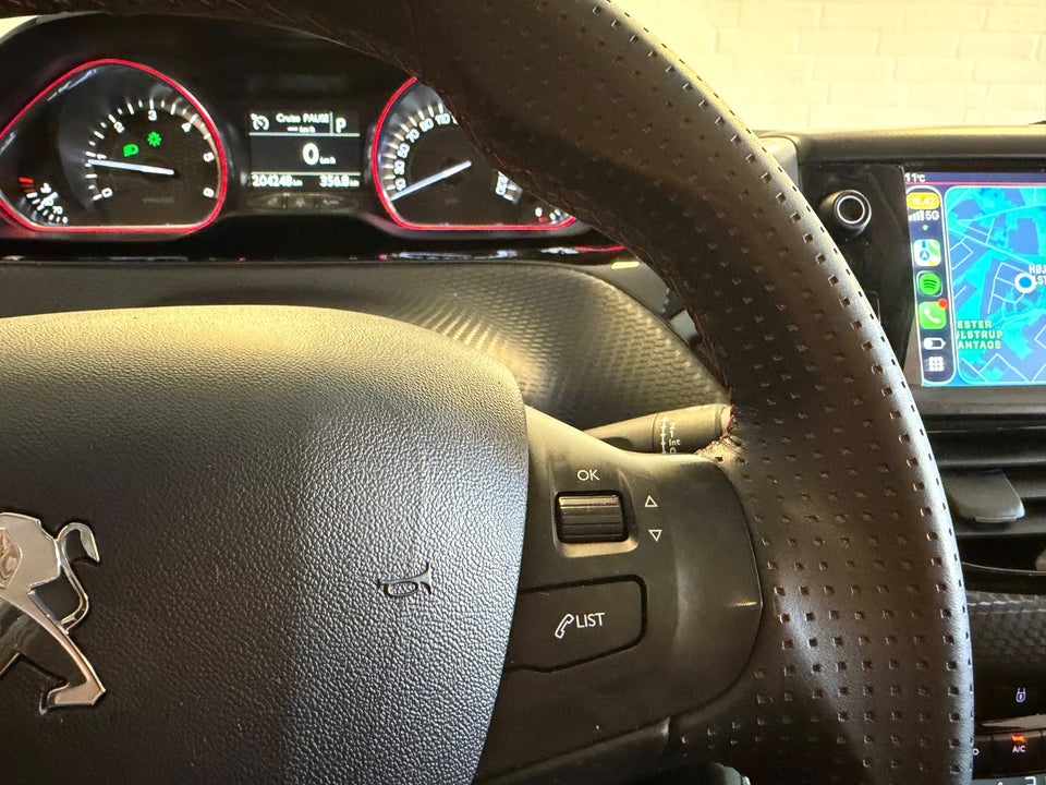 Peugeot 2008 1,5 BlueHDi 120 GT Line Sky EAT6 5d