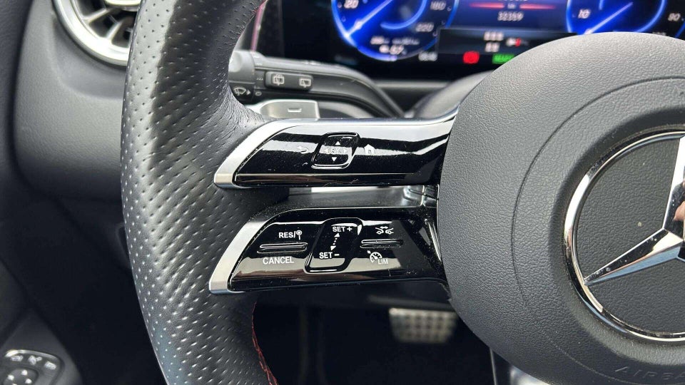 Mercedes EQB250+ AMG Edition 5d
