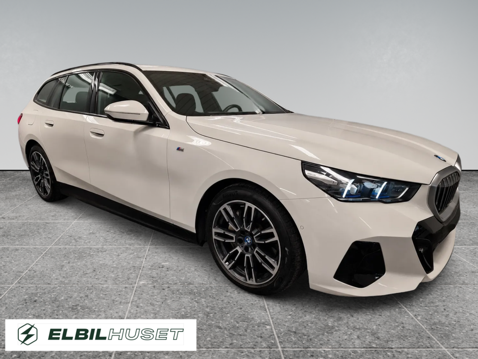 BMW i5 eDrive40 Touring M-Sport 5d