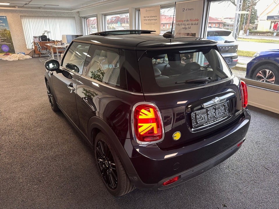 MINI Cooper SE Maximise 3d