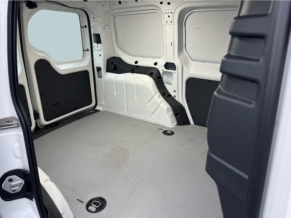 VW Caddy 2,0 TDi 122 DSG Cargo