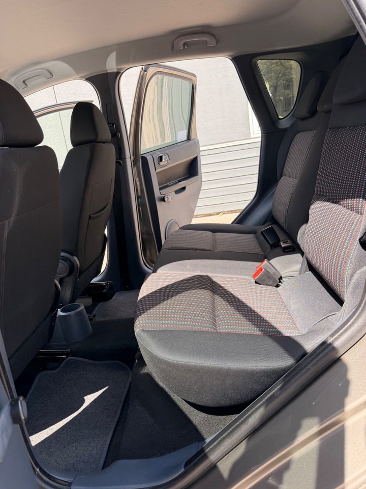 Mitsubishi Colt 1,5 Invite Coolpack 5d