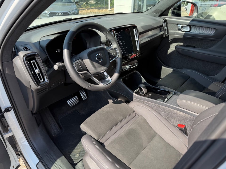 Volvo XC40 P6 ReCharge Plus 5d